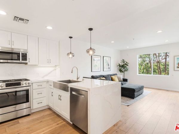 13200 Pacific Promenade, Unit 210, Playa Vista, CA 90094
