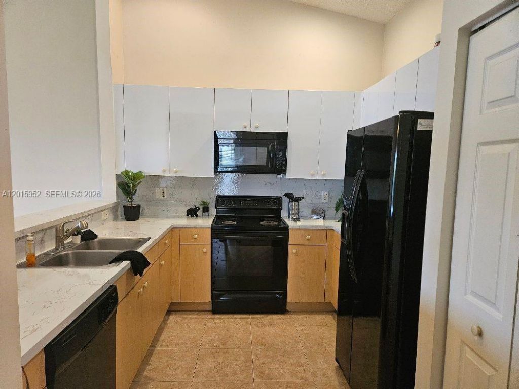 2450 S Coral Trace Cir , Delray Beach, FL 33445 Photo