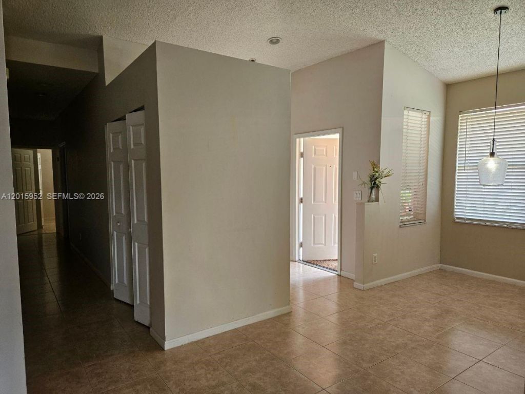 2450 S Coral Trace Cir , Delray Beach, FL 33445 Photo