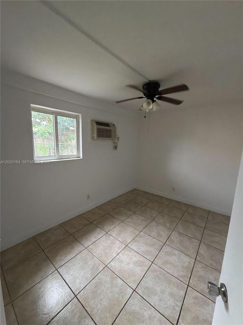 1124 NW 2nd St , Unit 2, Fort Lauderdale, FL 33311 Photo