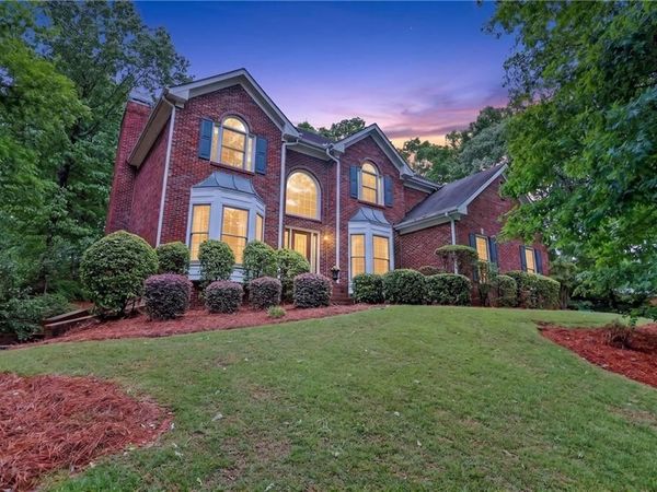 1290 Oxford Drive SE, Conyers, GA 30013