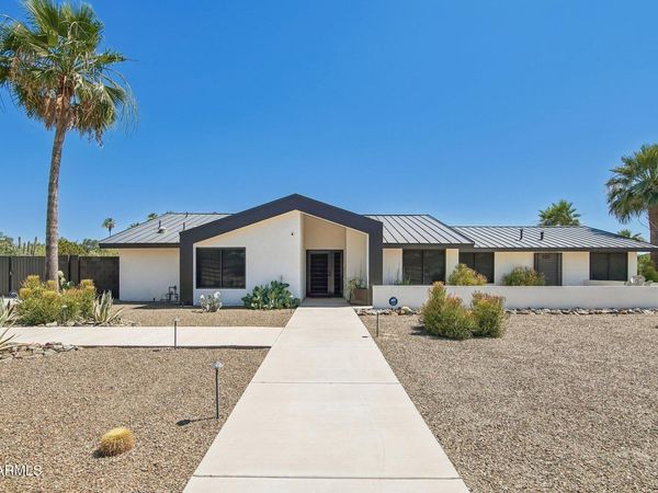 7001 E DREYFUS Avenue, Scottsdale, AZ 85254