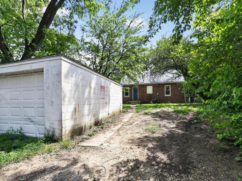 545 Butler Avenue, Columbus, OH 43223 Photo 2