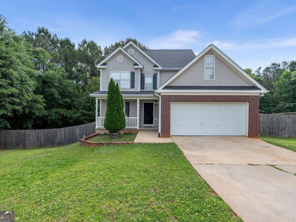 562 Brewer Drive, Locust Grove, GA 30248