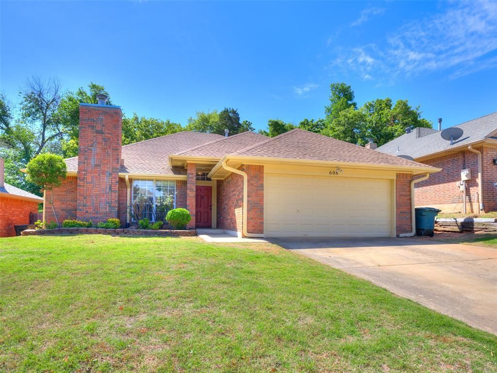 608 Rimrock Road, Edmond, OK 73034 Main Photo