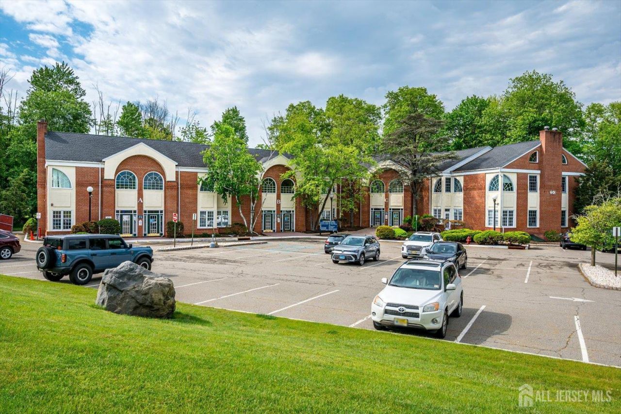 601 Jefferson Road, Parsippany, NJ 07054 Main Photo