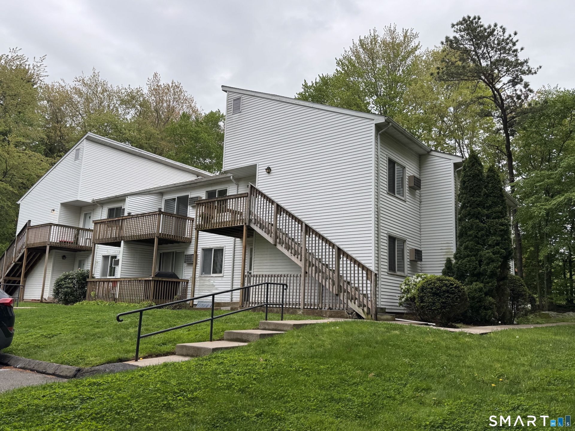 1134 Hartford, Unit 2C2, Vernon, CT 06066 Main Photo