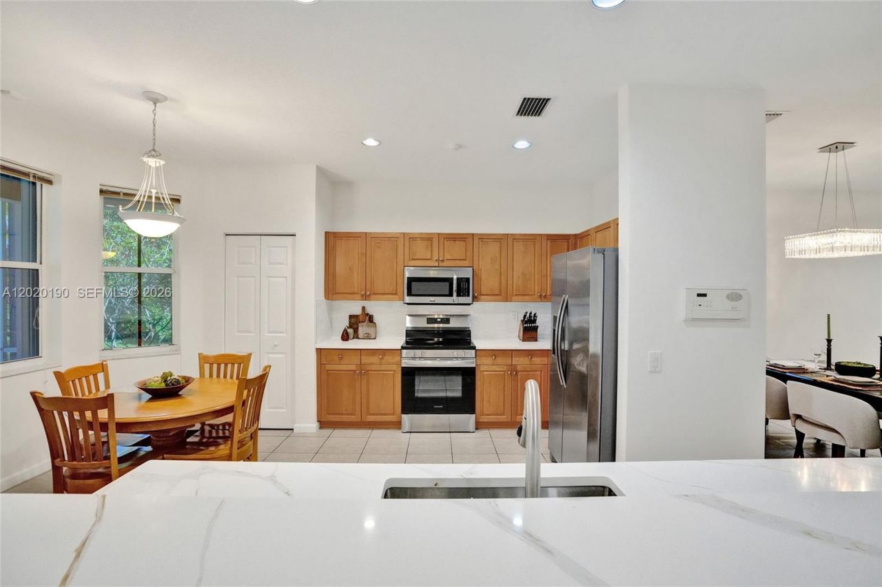 4452 Stone Ridge Way, Weston, FL 33331 Photo