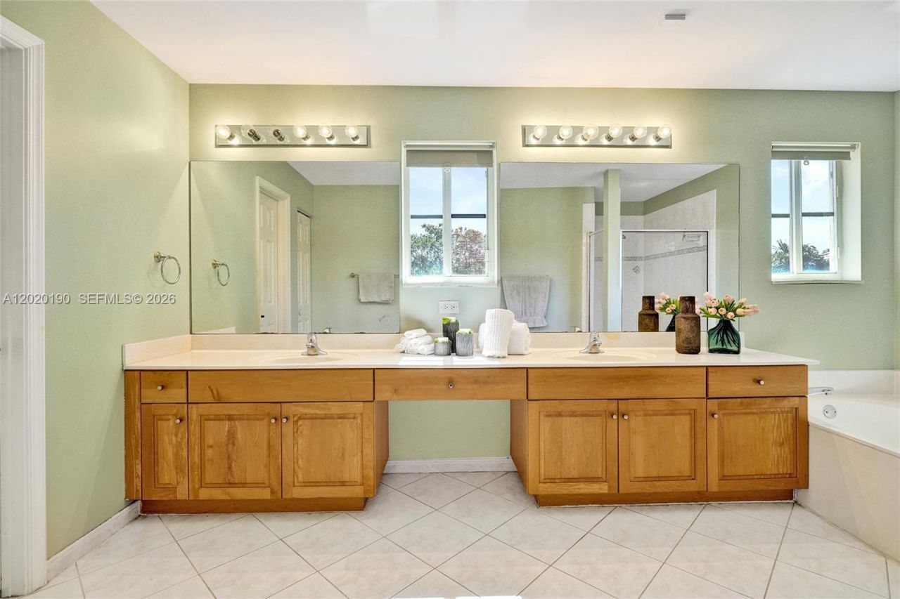 4452 Stone Ridge Way, Weston, FL 33331 Photo