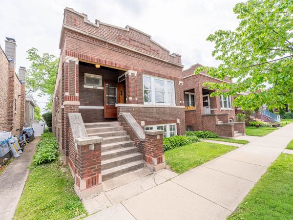 2323 Highland Avenue, Berwyn, IL 60402