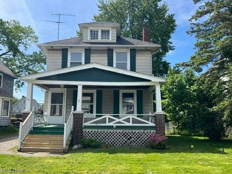 335 Oxford Avenue, Elyria, OH 44035 Photo 1
