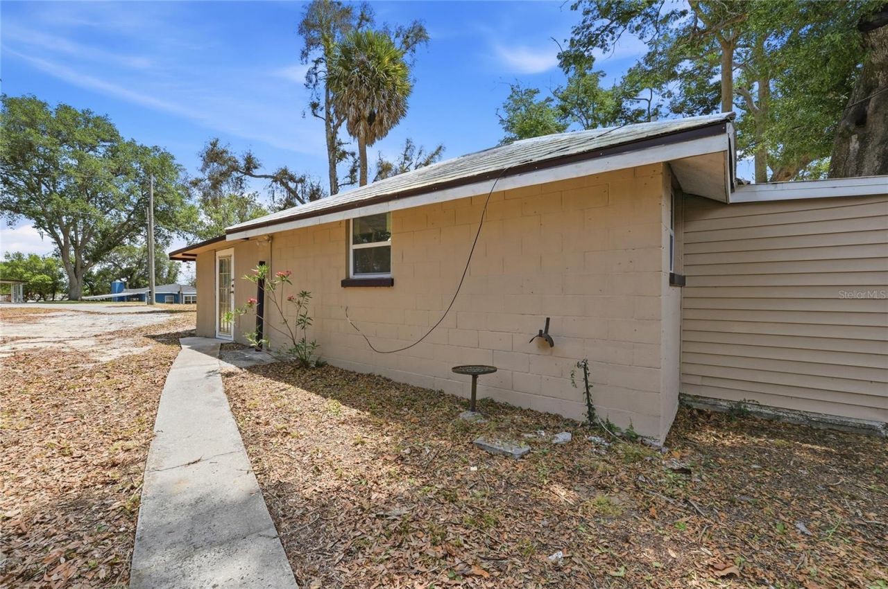 1414 Johns Avenue, Haines City, FL 33844 Photo