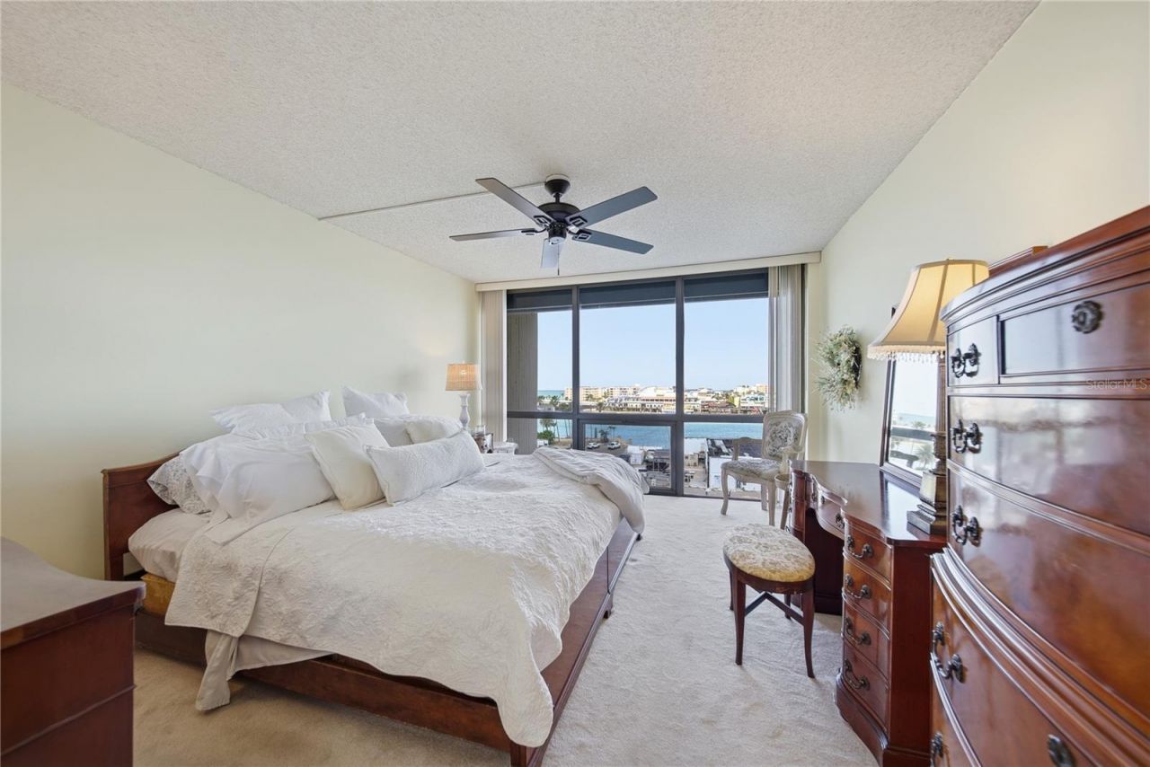 1 Key Capri, Unit 603W, Treasure Island, FL 33706 Photo