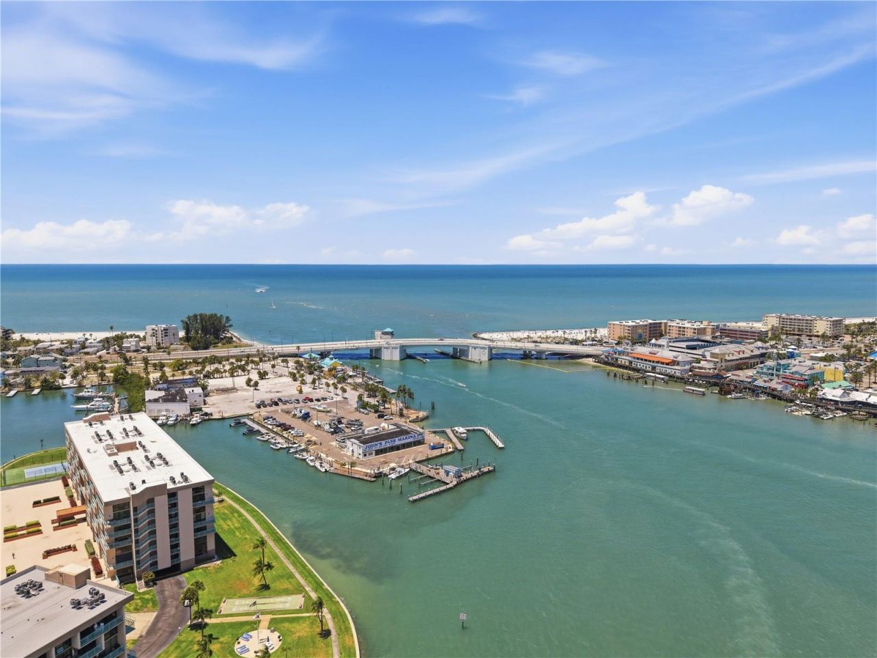 1 Key Capri, Unit 603W, Treasure Island, FL 33706 Photo