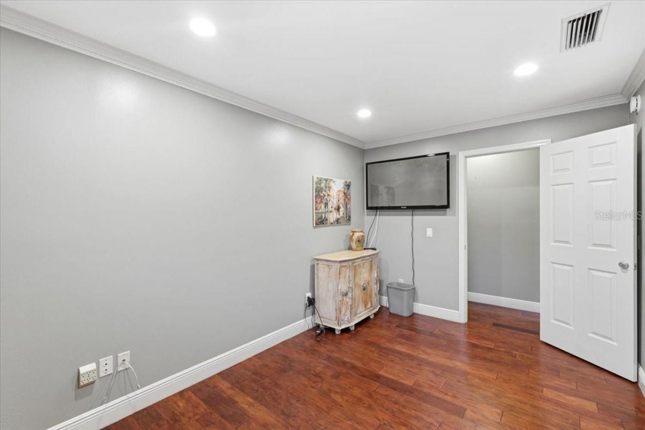 4498 Real Court, Orlando, FL 32808 Photo