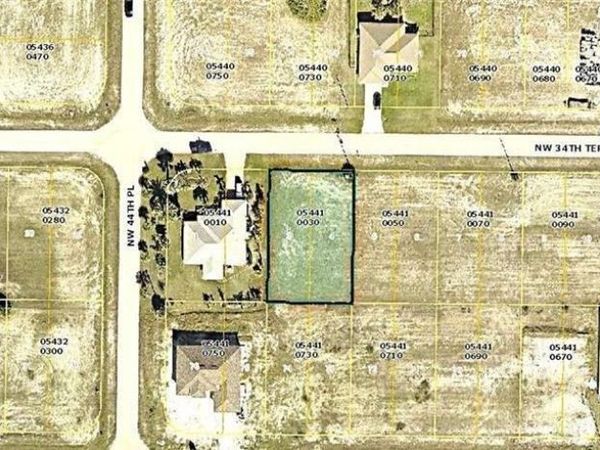 4330 NW 34TH TERRACE , CAPE CORAL, FL 33993