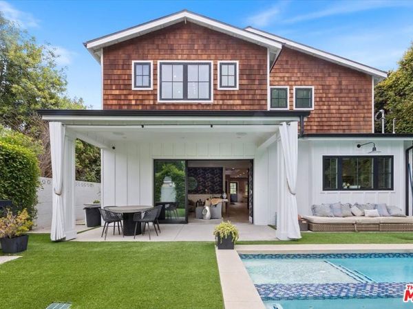 4225 Alcove Avenue, Studio City, CA 91604