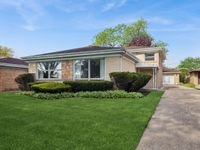 8538 N Oketo Avenue, Niles, IL 60714 primary photo