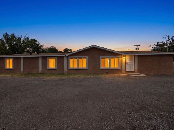 5801 Evans Road SW, Albuquerque, NM 87105