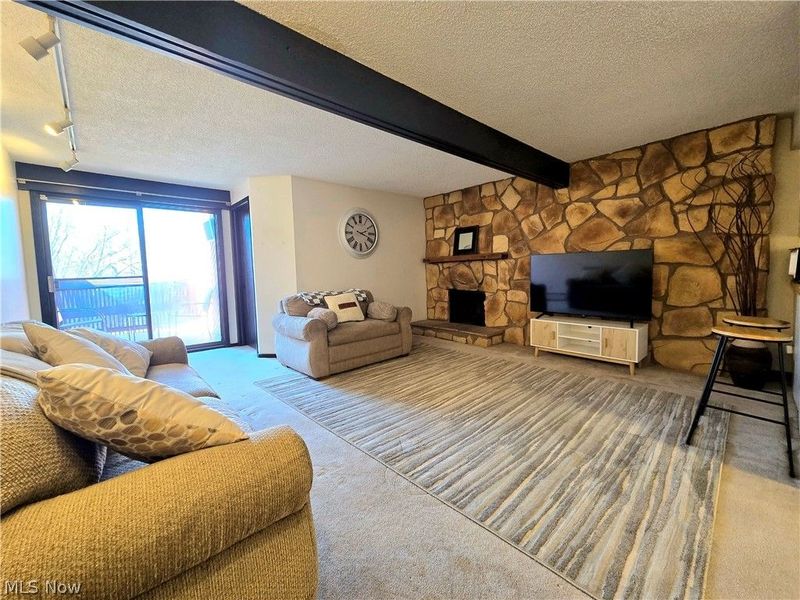 1579 Treetop Trail, Unit 27, Akron, OH 44313 Photo 3