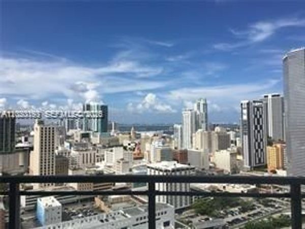 90 SW 3rd St , Unit 3204, Miami, FL 33130