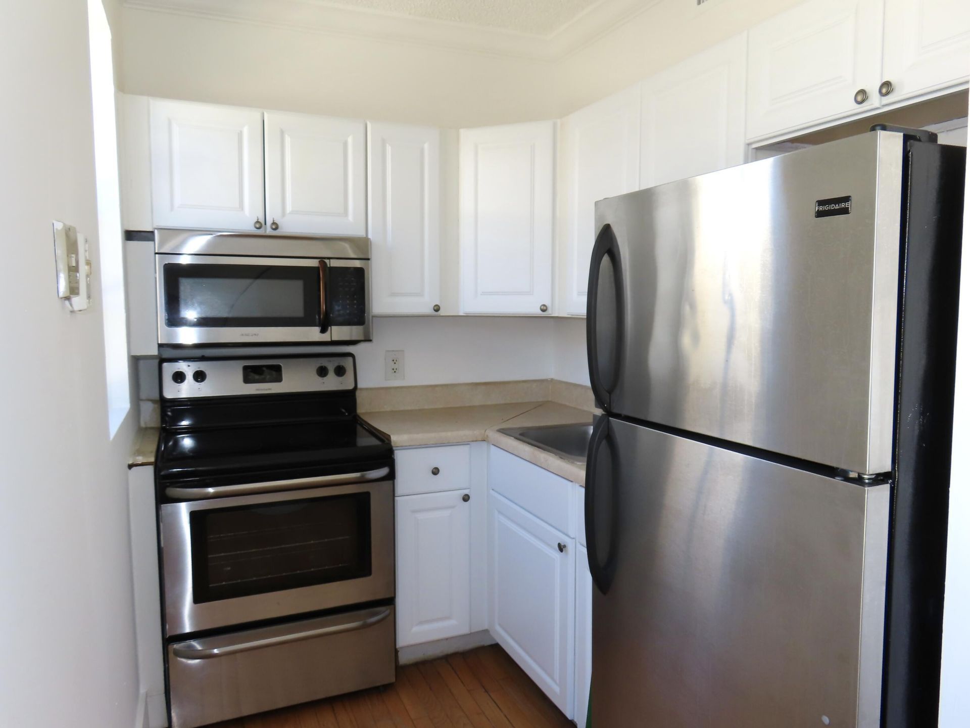 605 Euclid Avenue, Unit 202, Miami Beach, FL 33139 Photo