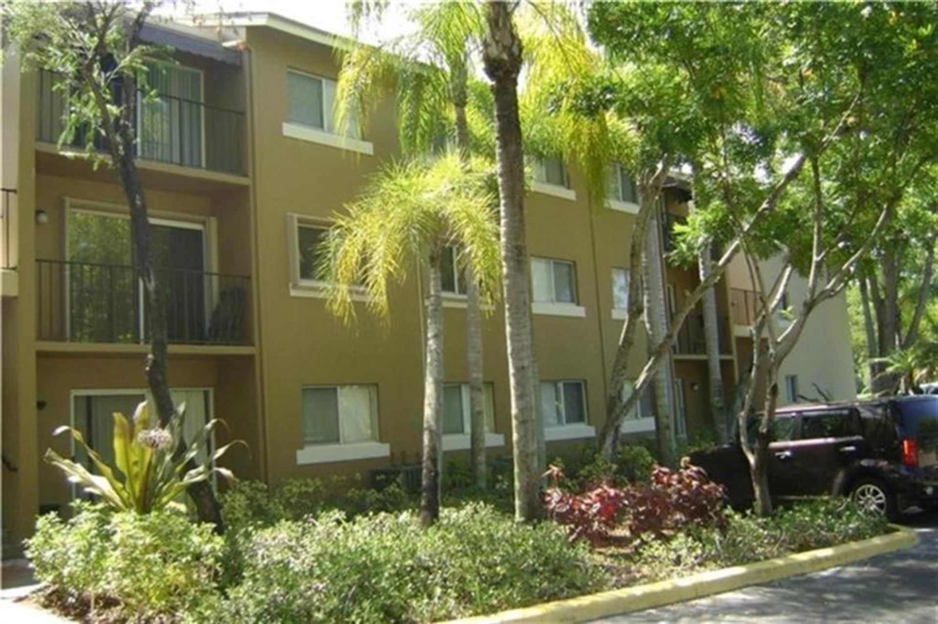 1089 N Benoist Farms Road, Unit 301, West Palm Beach, FL 33411 Photo