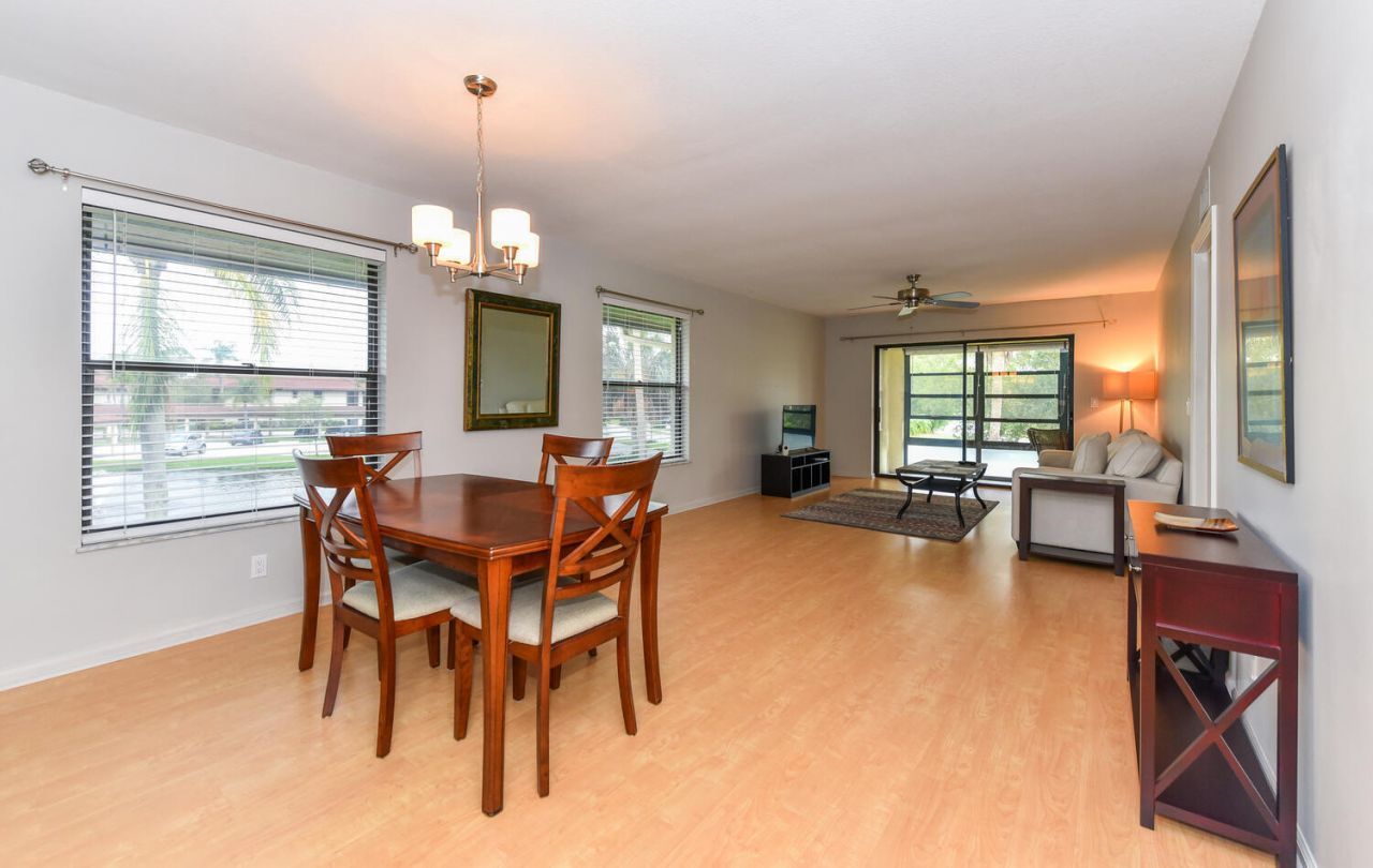 390 SW South River Drive, Unit 202, Stuart, FL 34997 Photo