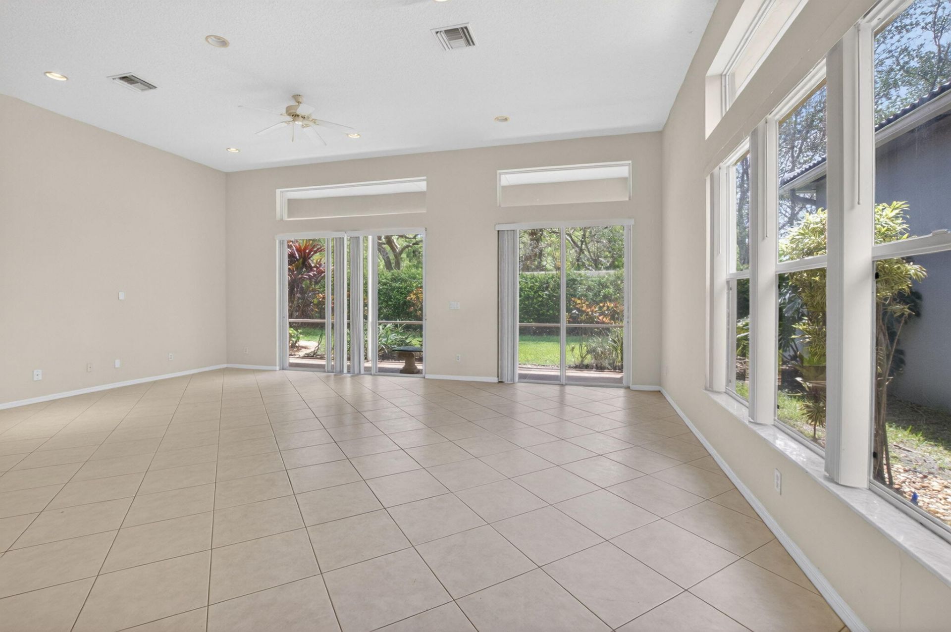 10060 Armani Drive, Boynton Beach, FL 33437 Photo