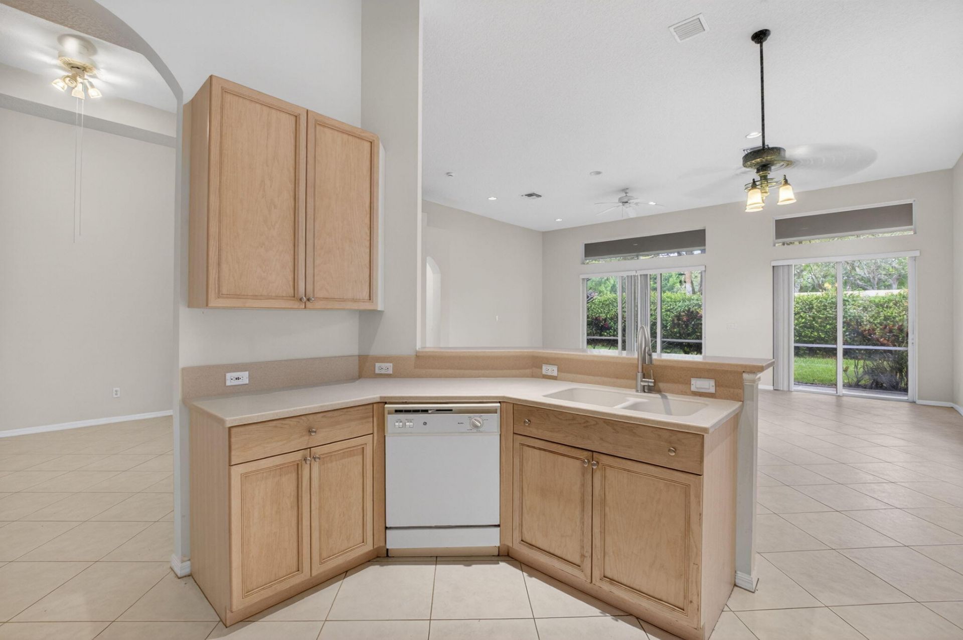 10060 Armani Drive, Boynton Beach, FL 33437 Photo