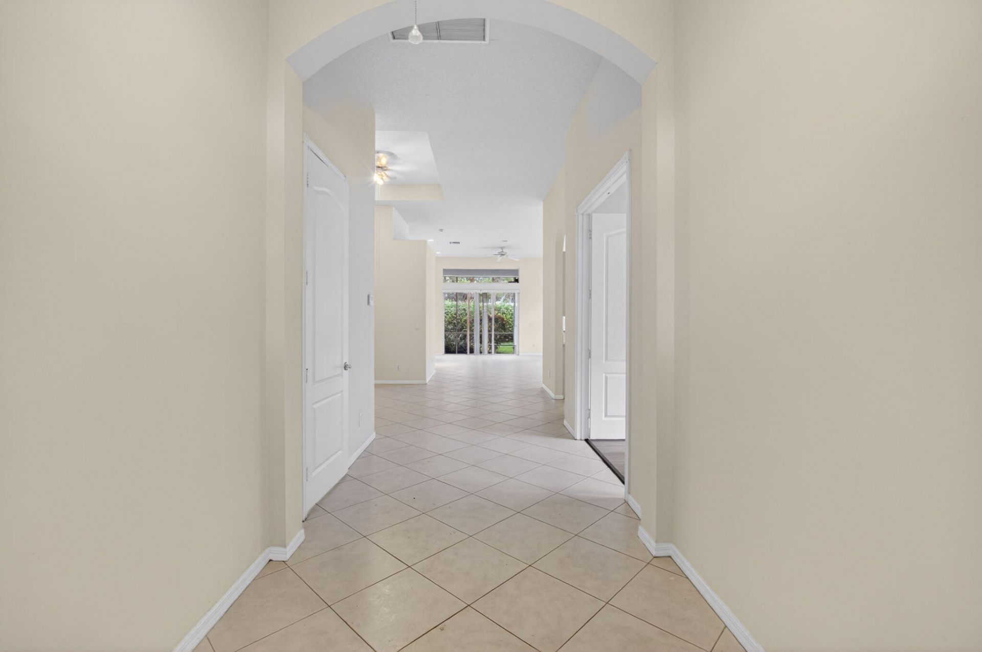 10060 Armani Drive, Boynton Beach, FL 33437 Photo