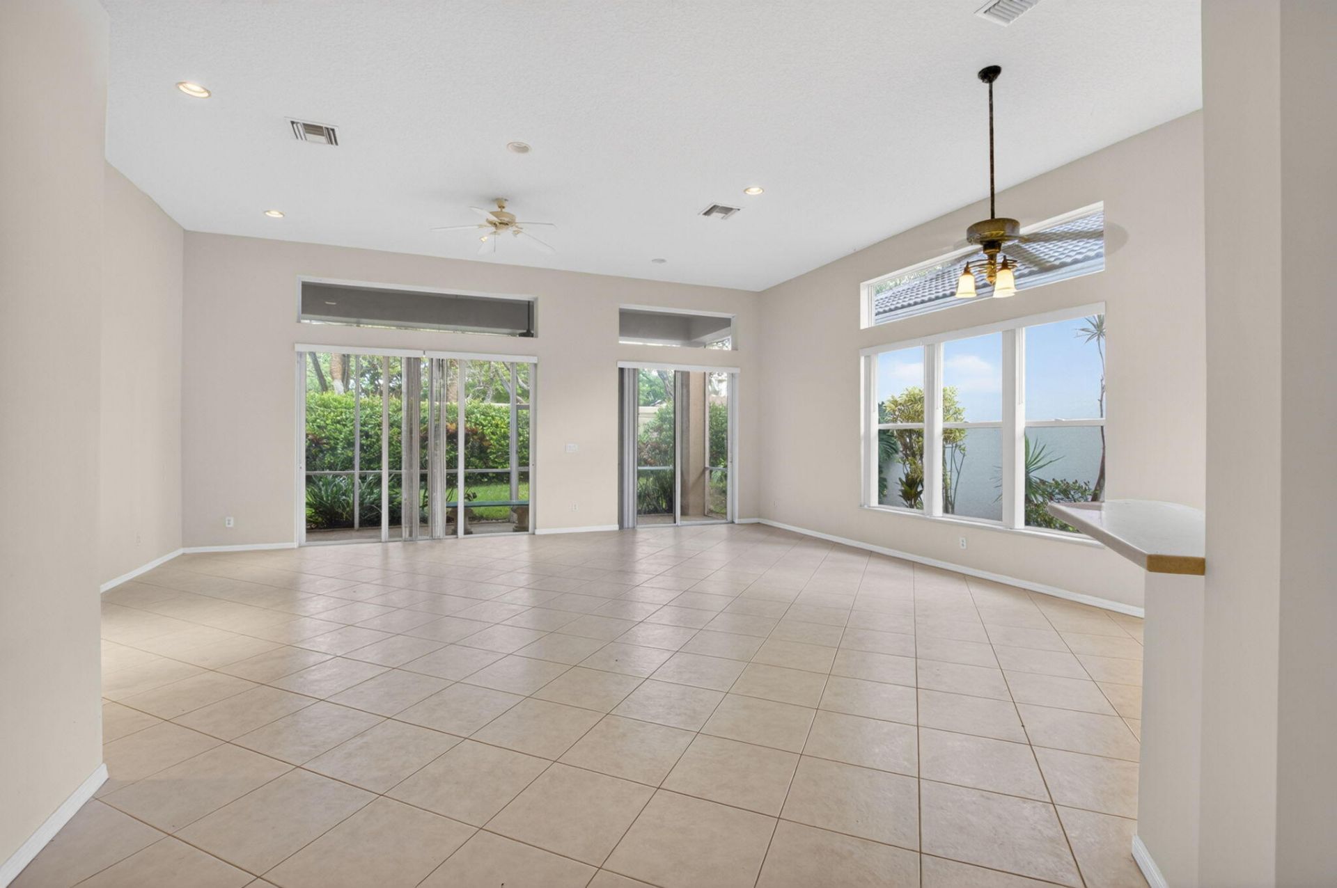 10060 Armani Drive, Boynton Beach, FL 33437 Photo