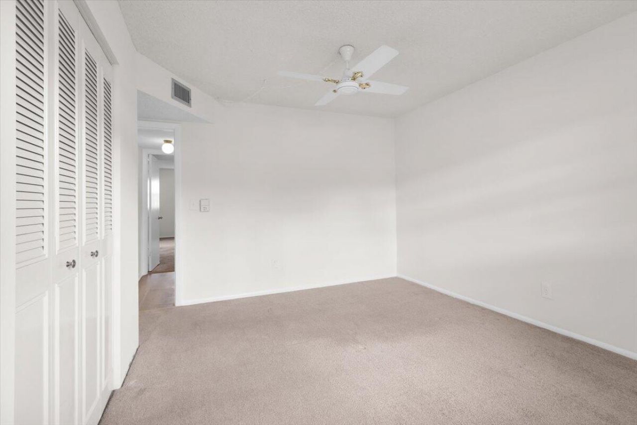 2950 SE Ocean Boulevard, Unit 14-1, Stuart, FL 34996 Photo