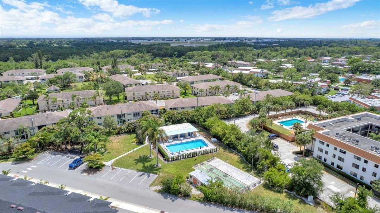 2950 SE Ocean Boulevard, Unit 14-1, Stuart, FL 34996 Photo
