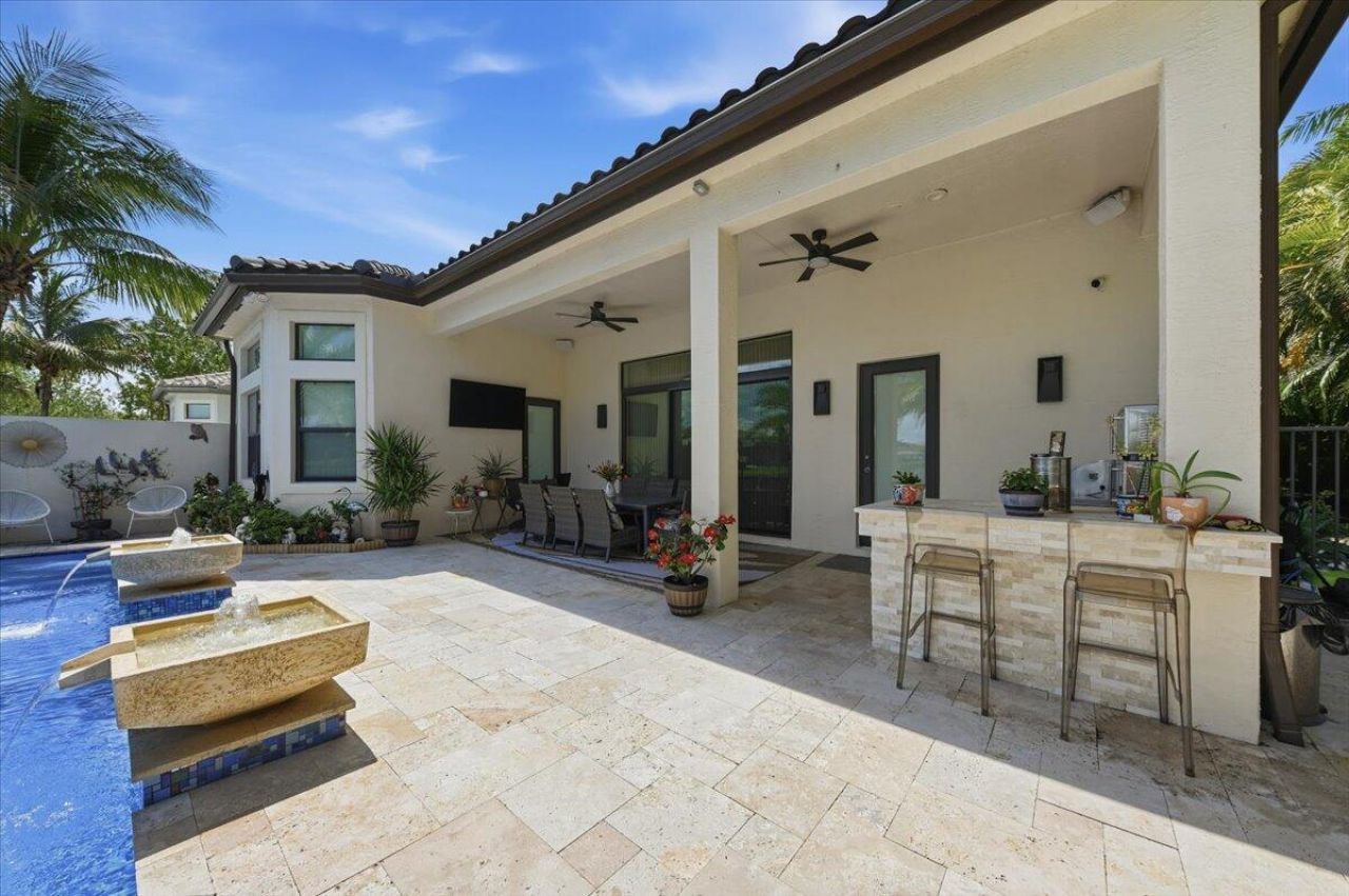 9769 Bozzano Drive, Delray Beach, FL 33446 Photo
