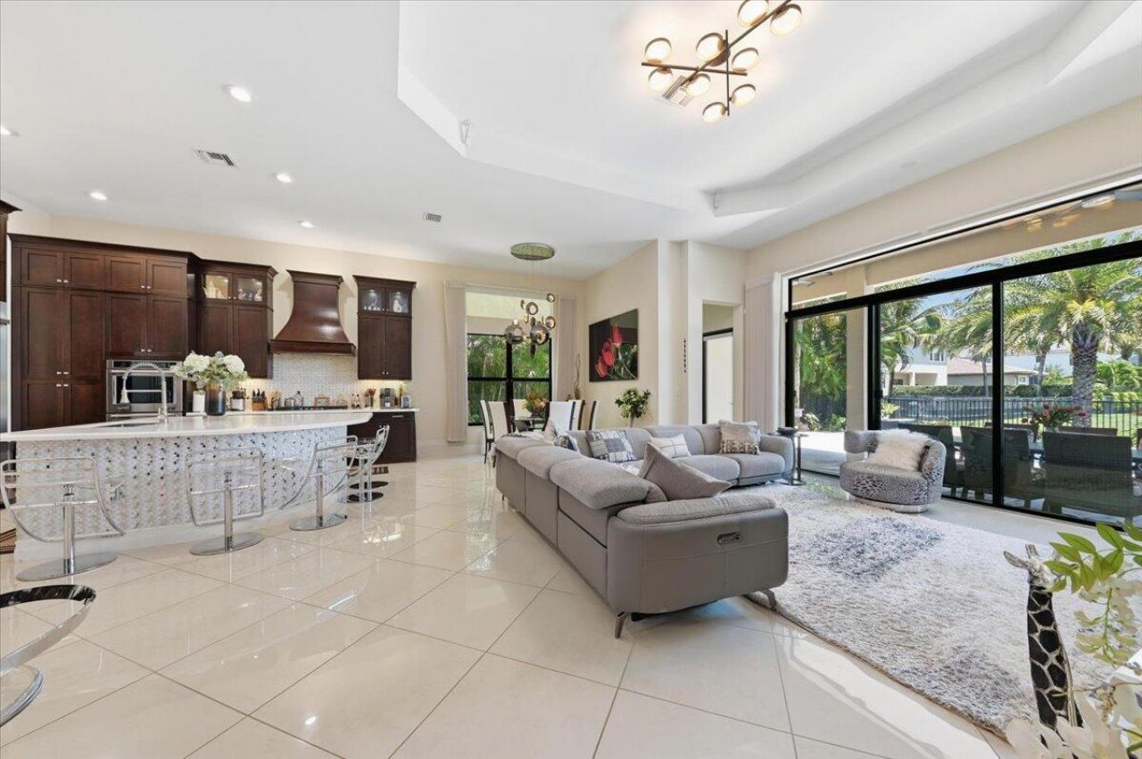 9769 Bozzano Drive, Delray Beach, FL 33446 Photo