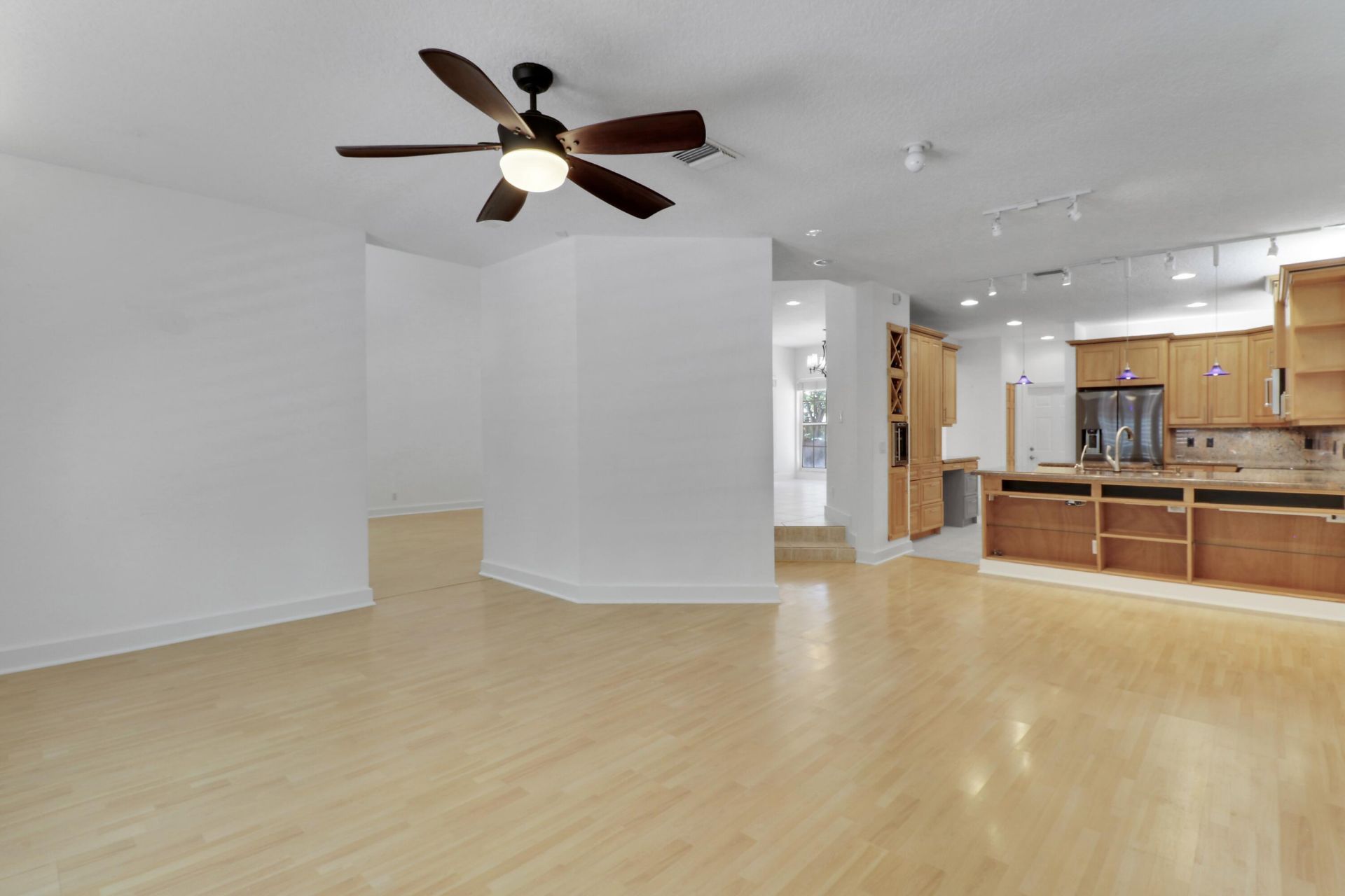 12 Grand Bay Circle, Juno Beach, FL 33408 Photo