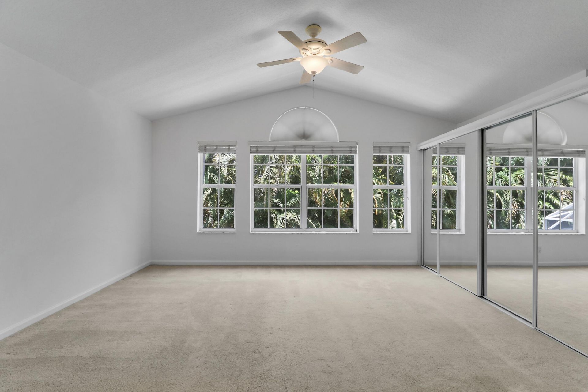 12 Grand Bay Circle, Juno Beach, FL 33408 Photo