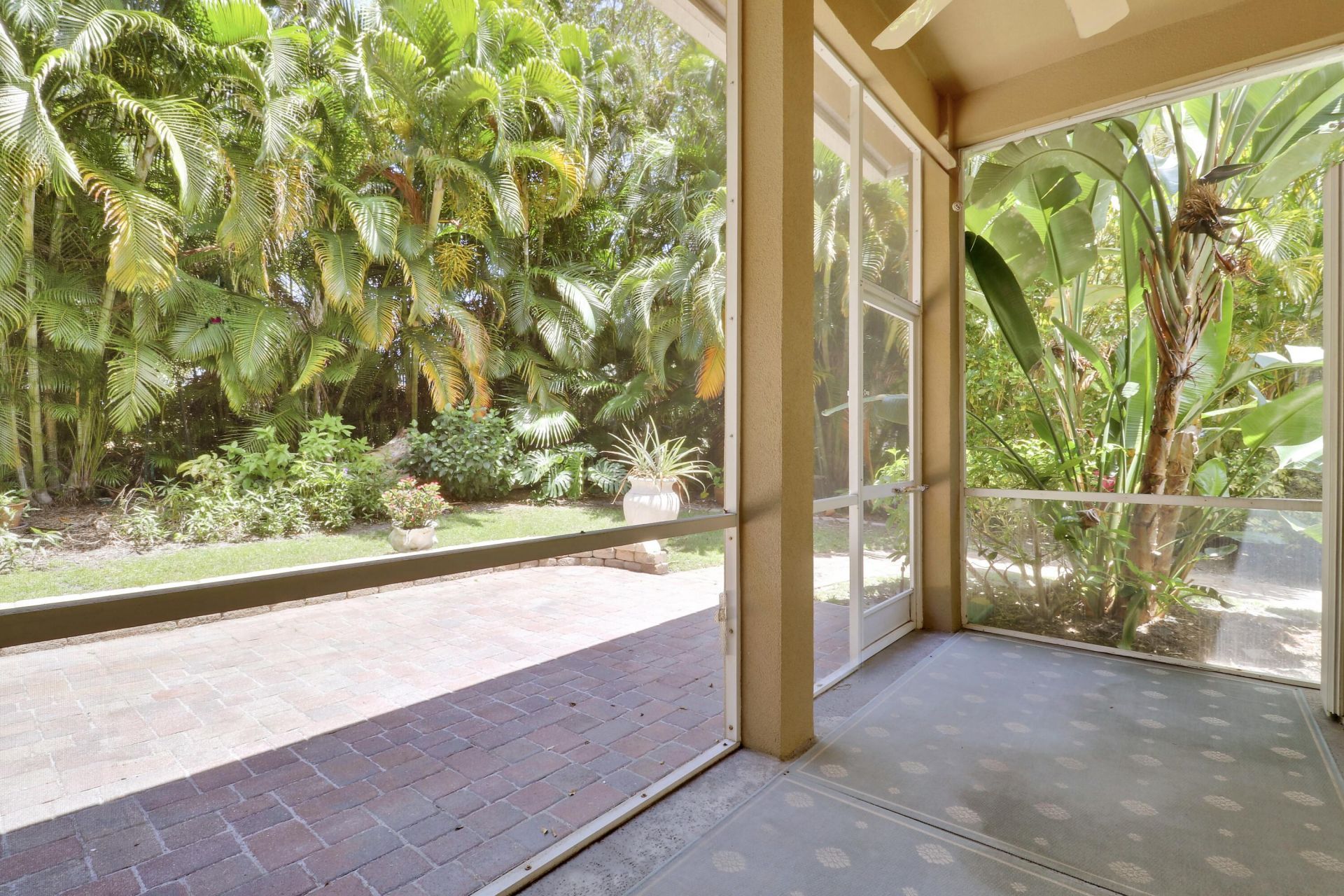 12 Grand Bay Circle, Juno Beach, FL 33408 Photo
