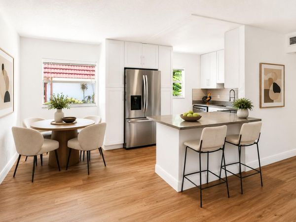 221 Waterford, Unit J, Delray Beach, FL 33446