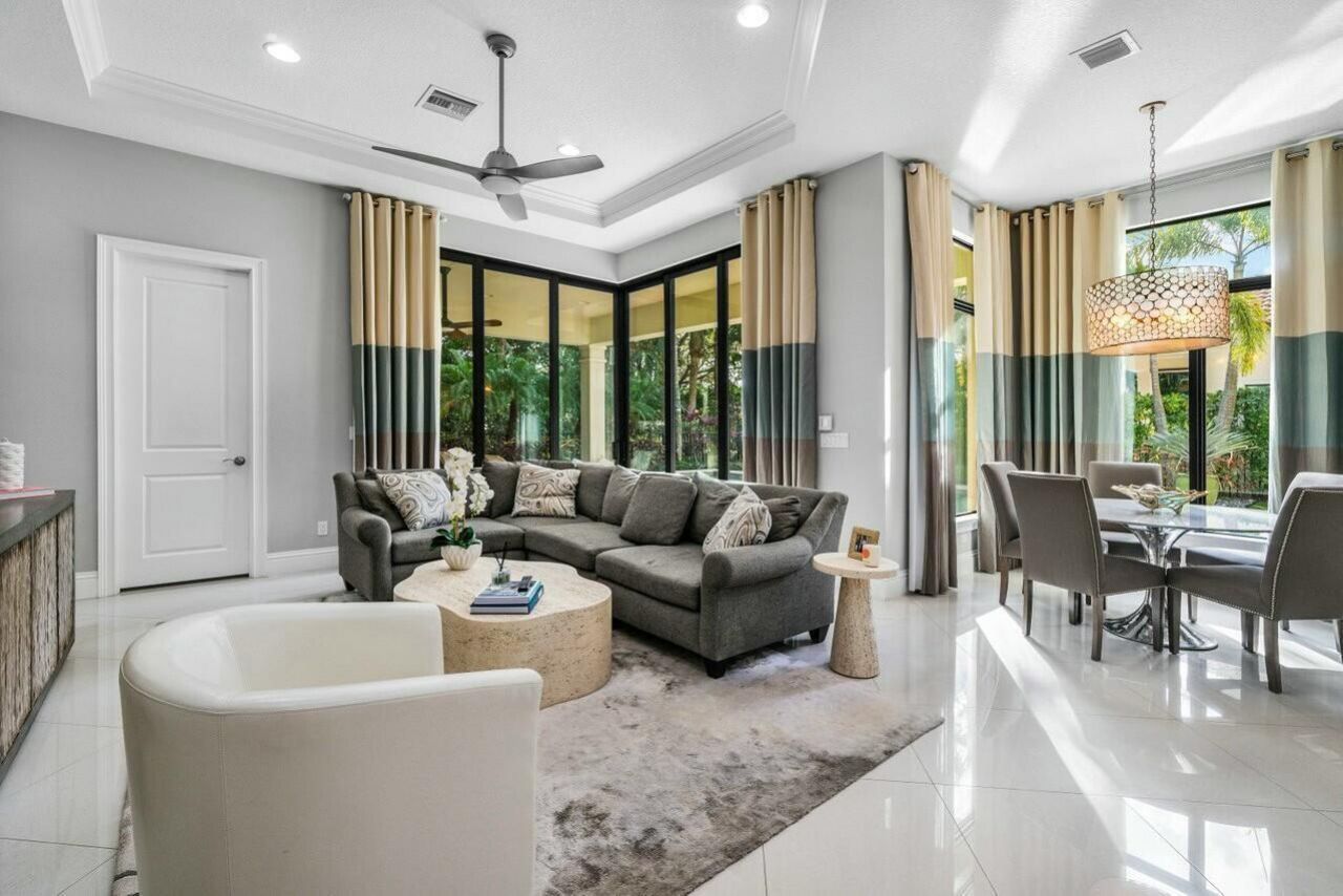 130 Gardenia Isles Drive, Palm Beach Gardens, FL 33418 Photo