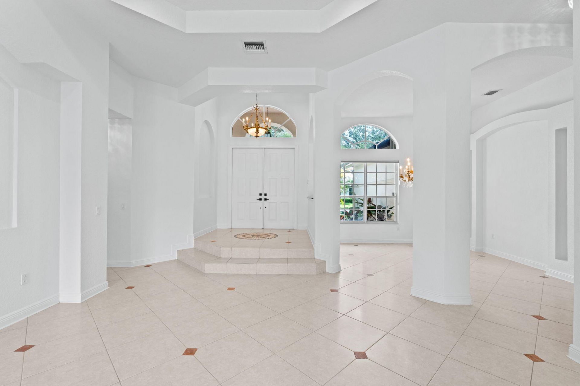10251 N Lake Vista Circle, Davie, FL 33328 Photo