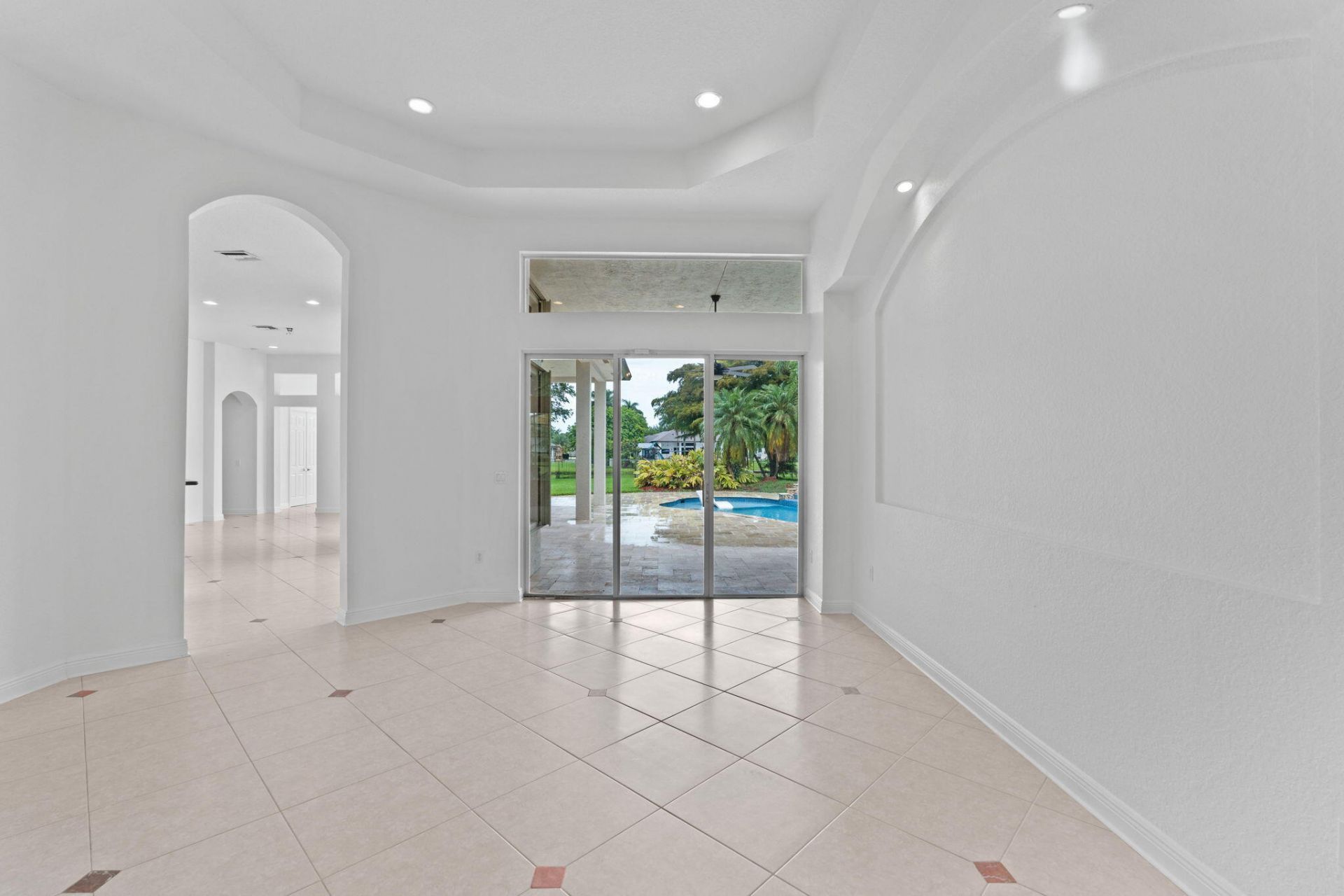 10251 N Lake Vista Circle, Davie, FL 33328 Photo