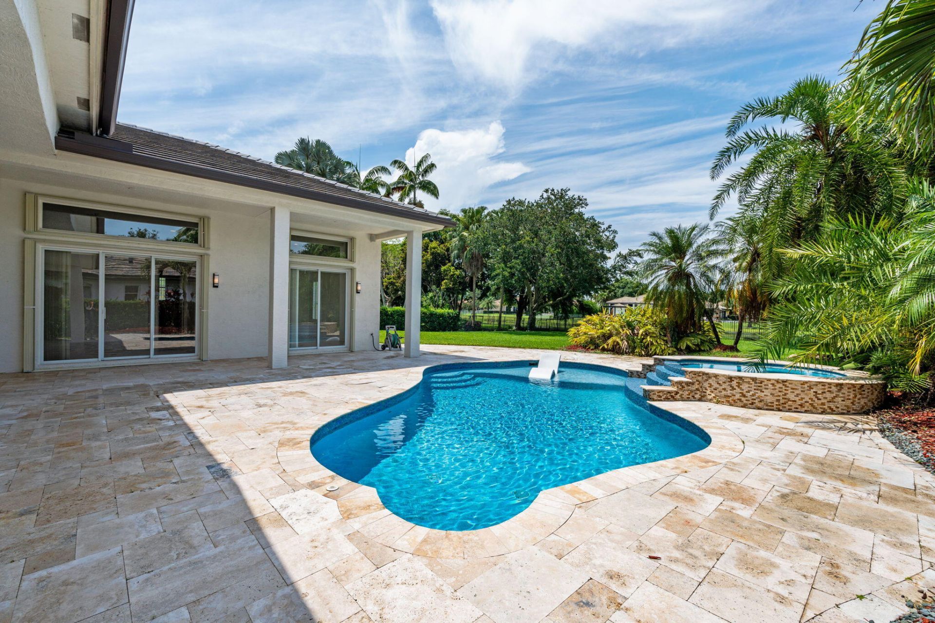 10251 N Lake Vista Circle, Davie, FL 33328 Photo