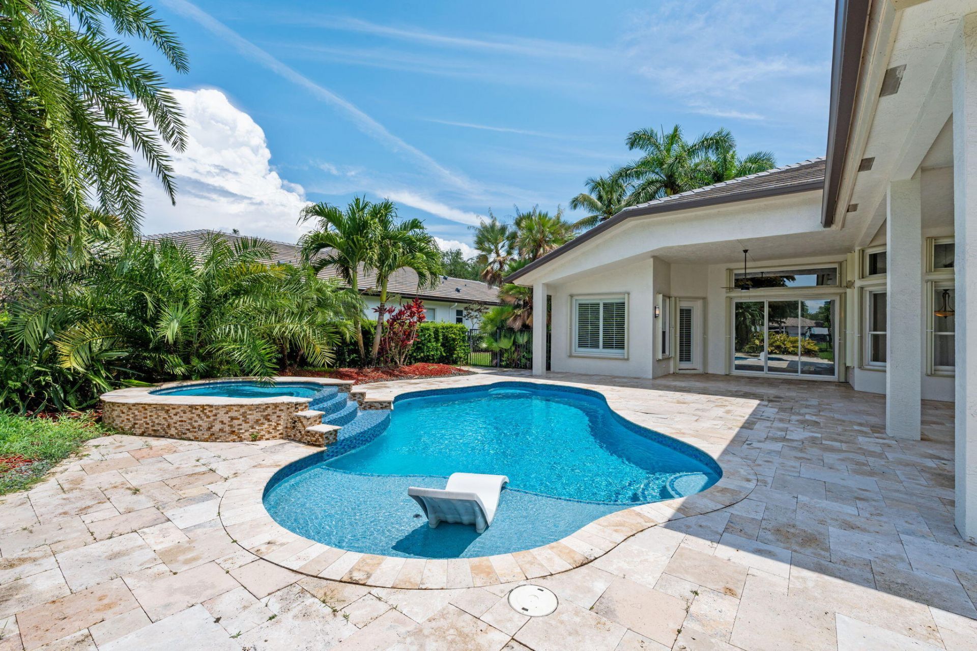 10251 N Lake Vista Circle, Davie, FL 33328 Photo