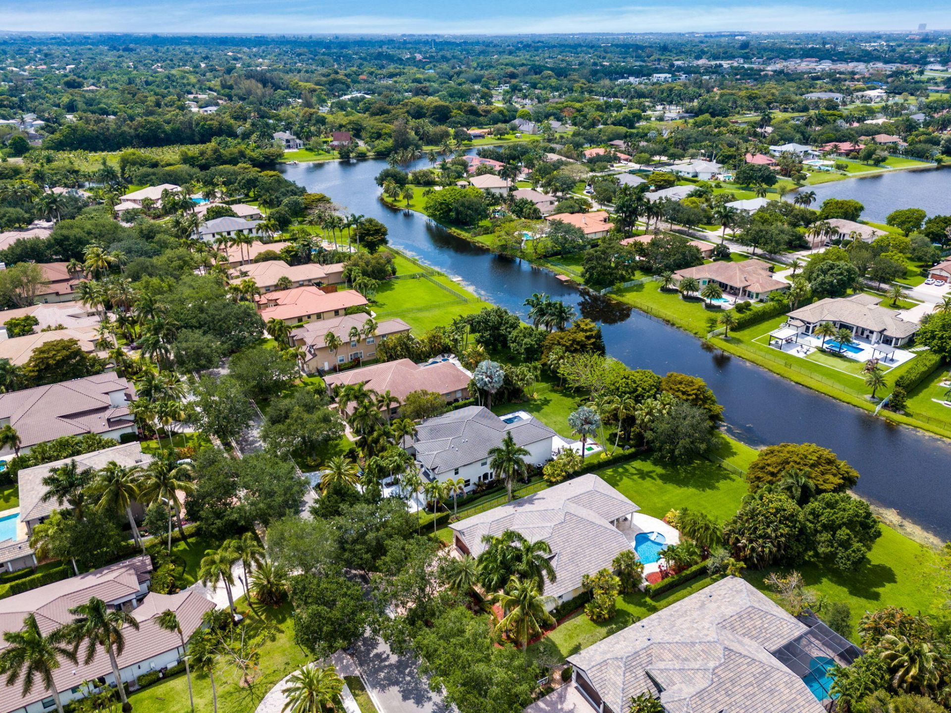 10251 N Lake Vista Circle, Davie, FL 33328 Photo