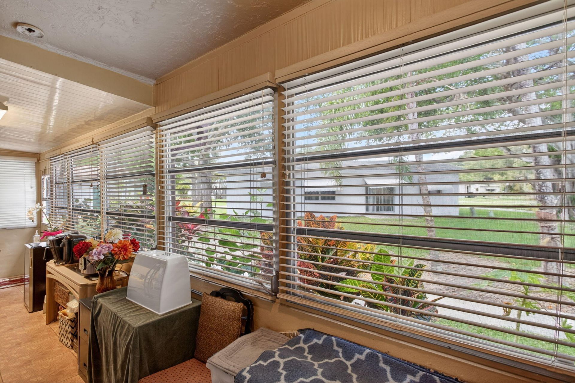 2002 SW Natura Boulevard, Unit B, Deerfield Beach, FL 33441 Photo