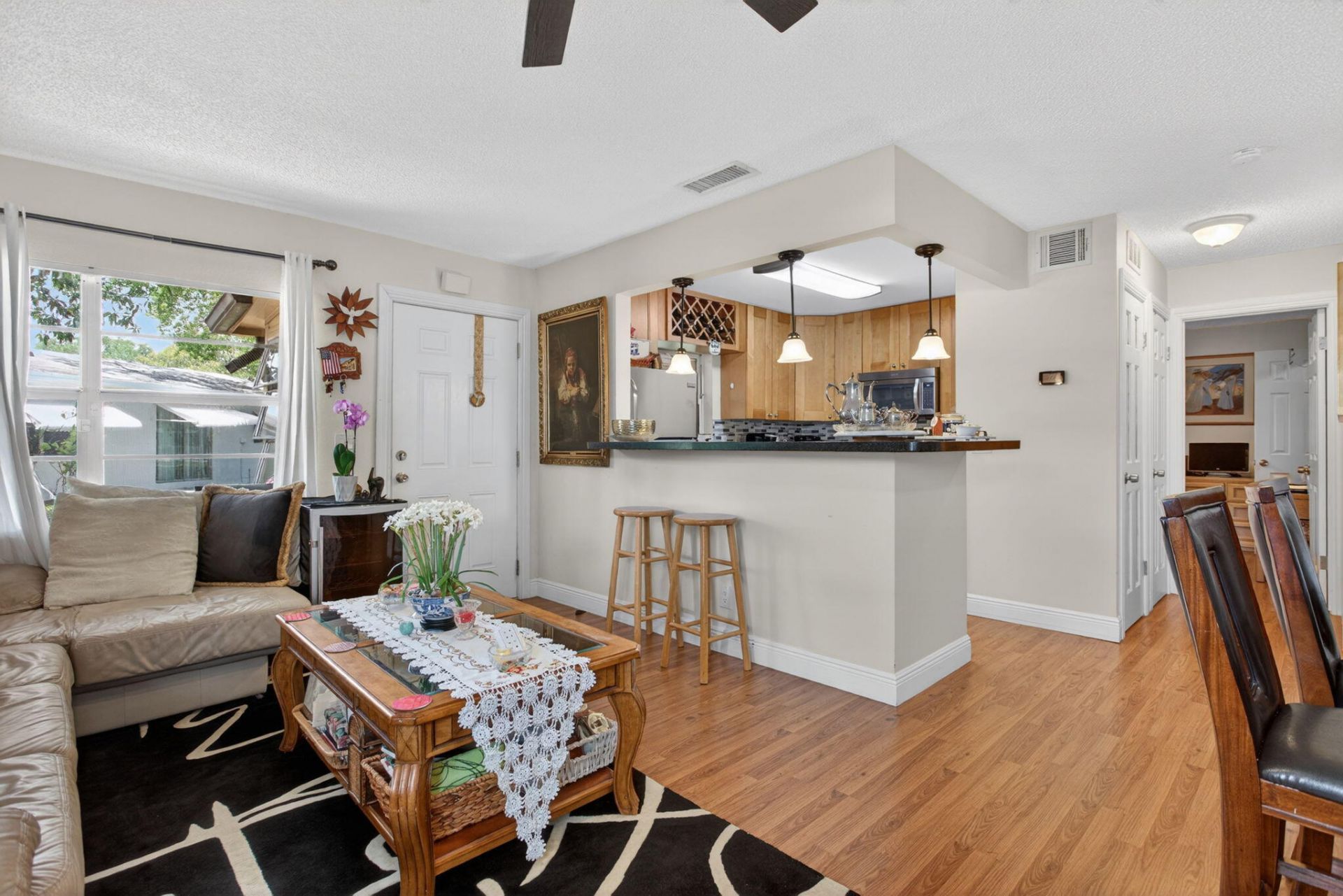 2002 SW Natura Boulevard, Unit B, Deerfield Beach, FL 33441 Photo