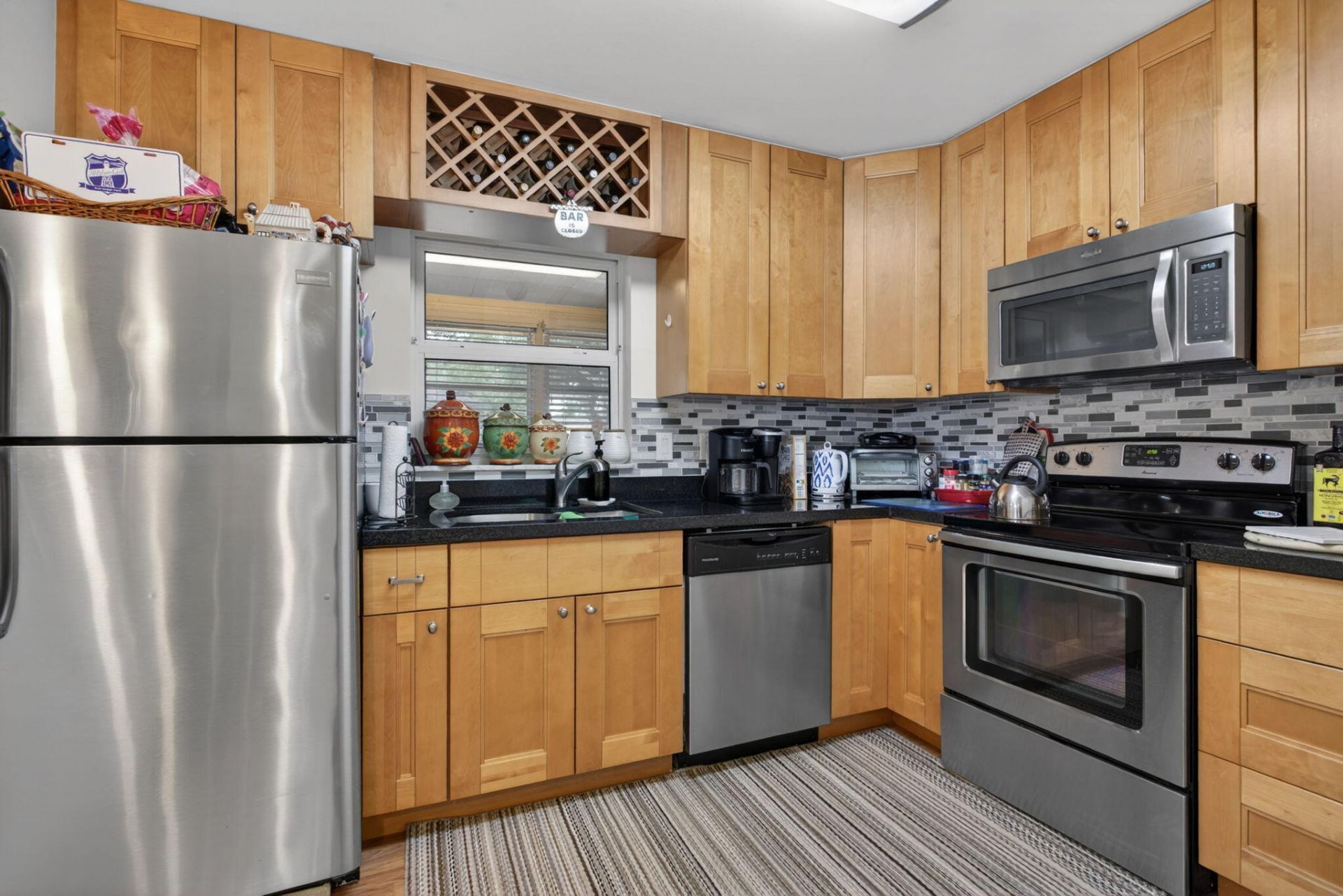 2002 SW Natura Boulevard, Unit B, Deerfield Beach, FL 33441 Photo