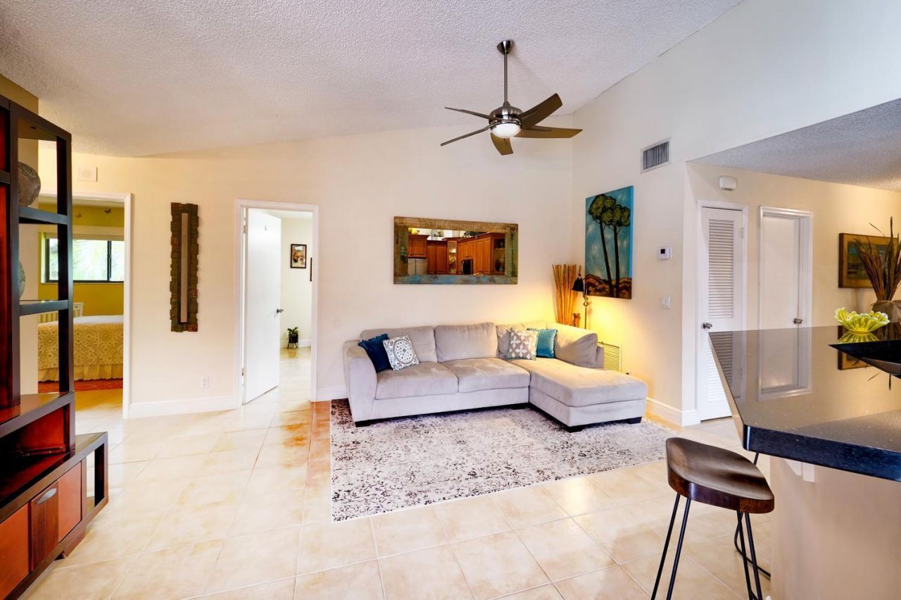 1677 NW 111th Way, Coral Springs, FL 33071 Photo
